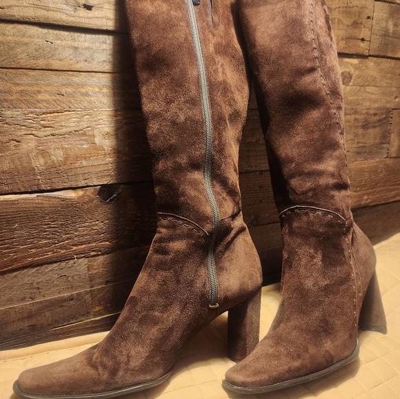 Enzo Angiolini Brown Suede Knee-High Boots - Picture 5 of 11